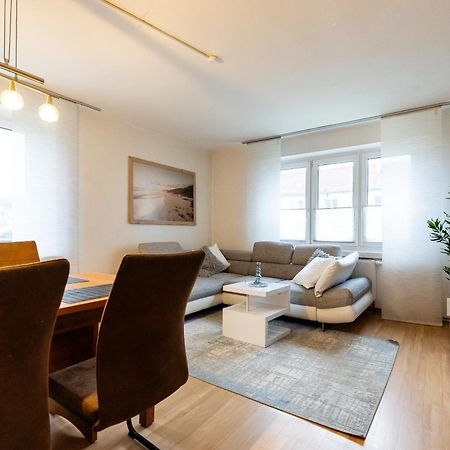 Moderne 4 Zimmer Wohnung Vollausgestattet Und Moebliert Halle  Dış mekan fotoğraf